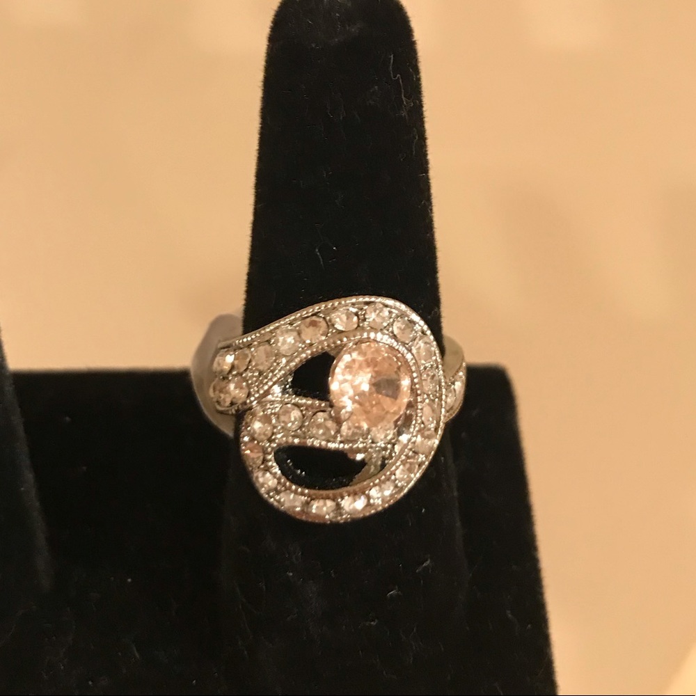 Silver plated rhinestone ring